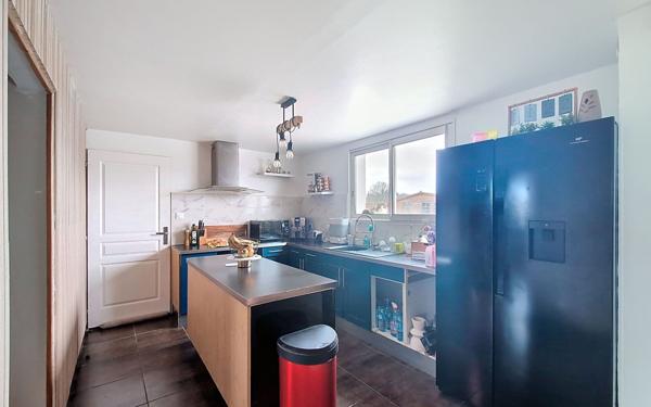 Maison à vendre    4 pièces •  Calvinet