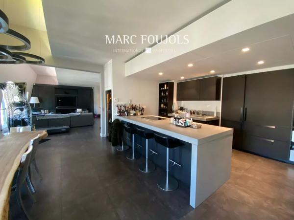 Paris 16 Trocadéro : dernier étage terrasse