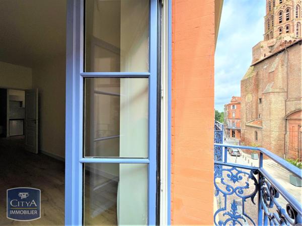 Appartement à louer 2 pièces 61.4m² Montauban (82000)