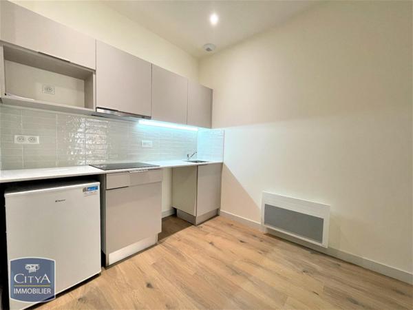 Appartement à louer 2 pièces 61.4m² Montauban (82000)