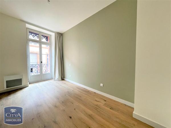 Appartement à louer 2 pièces 61.4m² Montauban (82000)