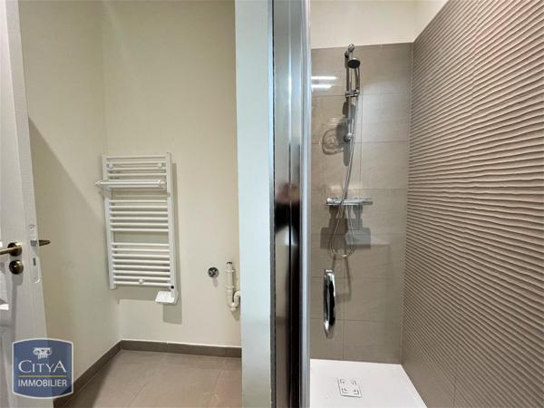 Appartement à louer 2 pièces 61.4m² Montauban (82000)