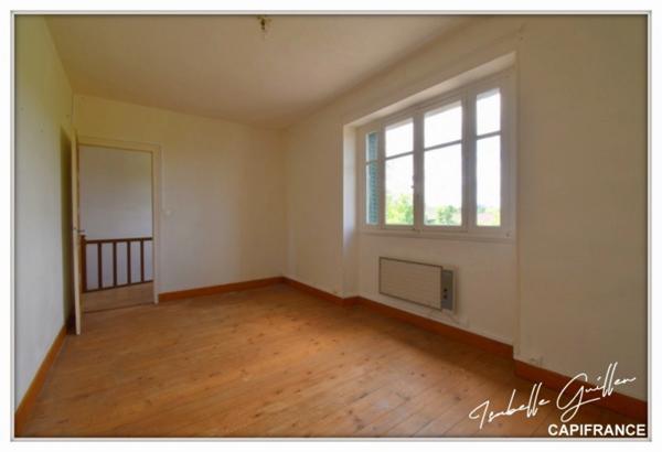 Dpt Cher (18), à vendre LE CHATELET maison P3 de 98 m² - Terrain de 207 m²