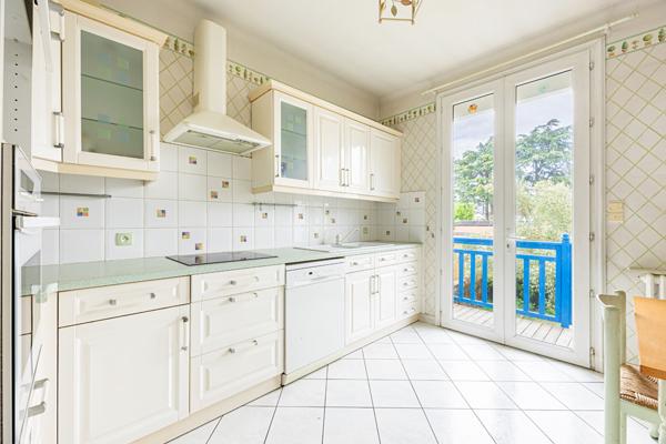 PROCE : Belle maison 175 m² – jardin garage.