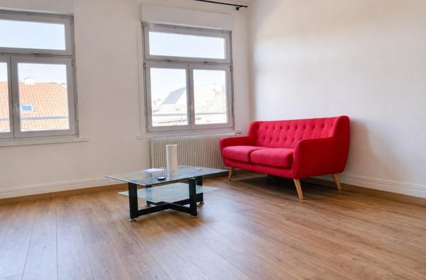 SPECIAL INVESTISSEUR !! Dunkerque centre: Appartement 75 m2 deux chambres .