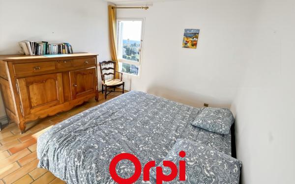 Appartement à vendre    3 pièces •  Bandol