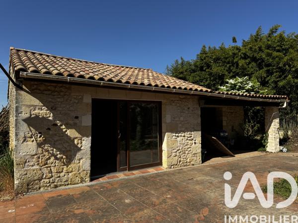 Maison à vendre 6 pièces 150 m² Saint-Bonnet-sur-Gironde