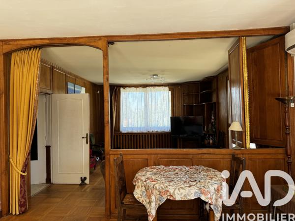 Maison à vendre 6 pièces 150 m² Saint-Bonnet-sur-Gironde