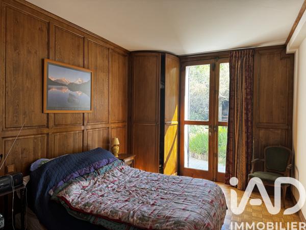 Maison à vendre 6 pièces 150 m² Saint-Bonnet-sur-Gironde