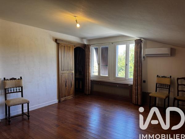 Maison à vendre 6 pièces 150 m² Saint-Bonnet-sur-Gironde