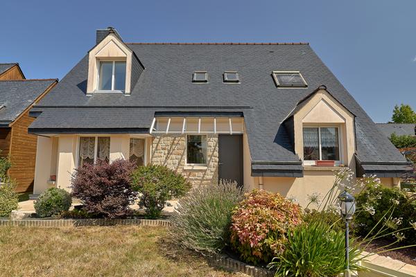 Maison 7 pièces – 149 m² environ à Chantepie (ref : 41095)