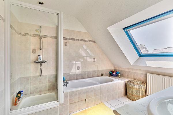 Maison 7 pièces – 149 m² environ à Chantepie (ref : 41095)