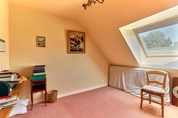 Maison 7 pièces – 149 m² environ à Chantepie (ref : 41095)