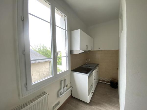 Appartement T2 à louer - 42 m² (réf : 557414)