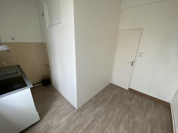 Appartement T2 à louer - 42 m² (réf : 557414)