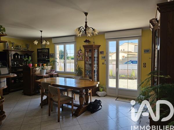 Maison à vendre 6 pièces 125 m² Saujon