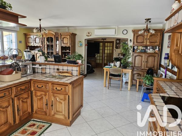 Maison à vendre 6 pièces 125 m² Saujon