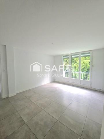 Appartement rénové aux portes des frontières !