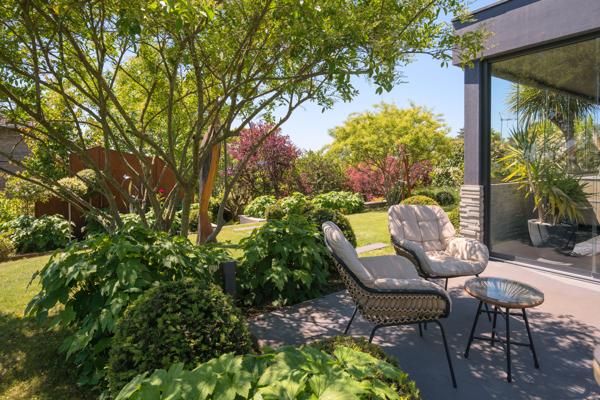 Villa contemporaine 4 chambres avec vue exceptionnelle au calme et sans vis à vis à Saint-Didier-au-Mont-d’Or
