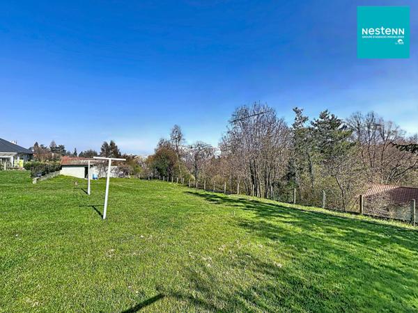 Terrain à Saint-Just-Saint-Rambert de 900 m2 / secteur la tranchardière