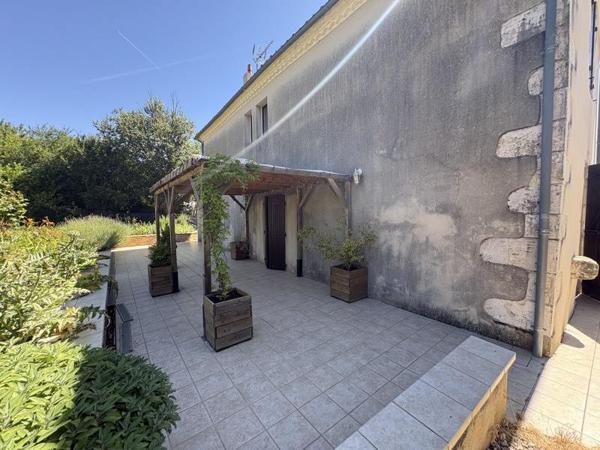 Maison à louer 950 € CC Ste-Christie 4 p 106 m² DPE D