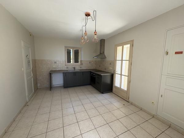 Maison à louer 950 € CC Ste-Christie 4 p 106 m² DPE D