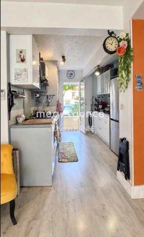 Appartement à FREJUS, 83600 - 2 pièces 59m²