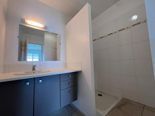 Rare avec terrasse parking vue mer