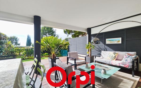 Appartement à vendre    3 pièces • 62,79 m2 Bandol