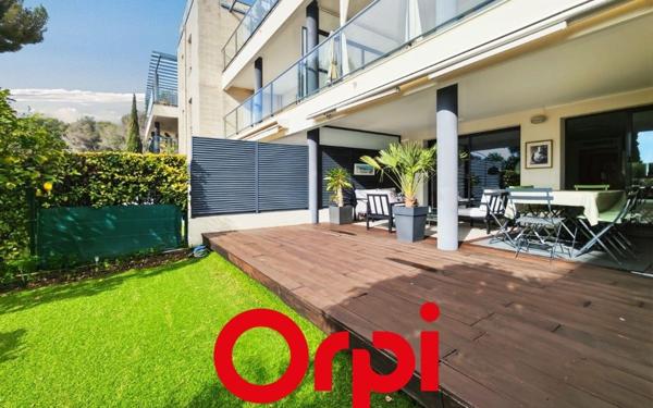Appartement à vendre    3 pièces • 62,79 m2 Bandol