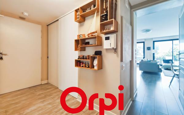 Appartement à vendre    3 pièces • 62,79 m2 Bandol