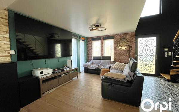 Maison à vendre    6 pièces • 140,74 m2 Beauvais