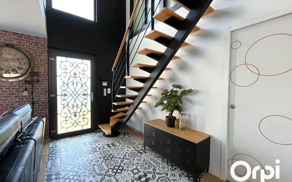 Maison à vendre    6 pièces • 140,74 m2 Beauvais