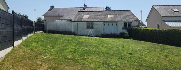 PLÉDRAN CENTRE – Terrain constructible, maison à rénover et fort potentiel d'évolution.