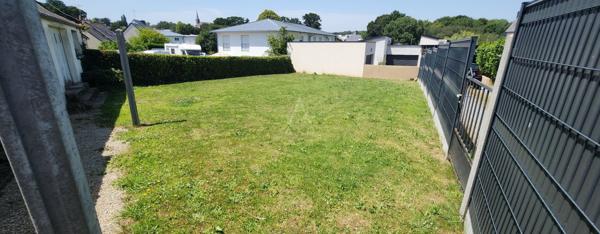 PLÉDRAN CENTRE – Terrain constructible, maison à rénover et fort potentiel d'évolution.