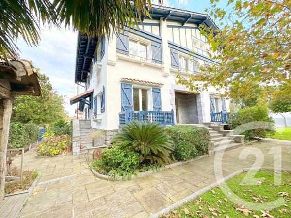Maison à vendre  9 pièces - 262 m2 HENDAYE - 64