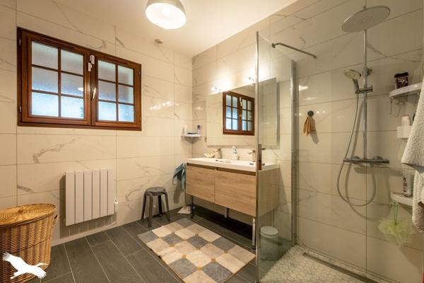Maison à vendre |                                       Saint-Laurent-sur-Manoire |                                        7 pièces  |  180 m²