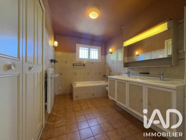 Maison à vendre 5 pièces 135 m² Saint-Paulien