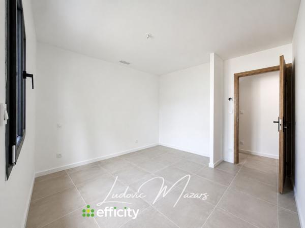 Maison
         6 pièces
        - 116 m² 285 000 € *