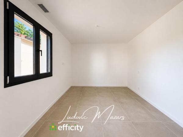 Maison
         6 pièces
        - 116 m² 285 000 € *