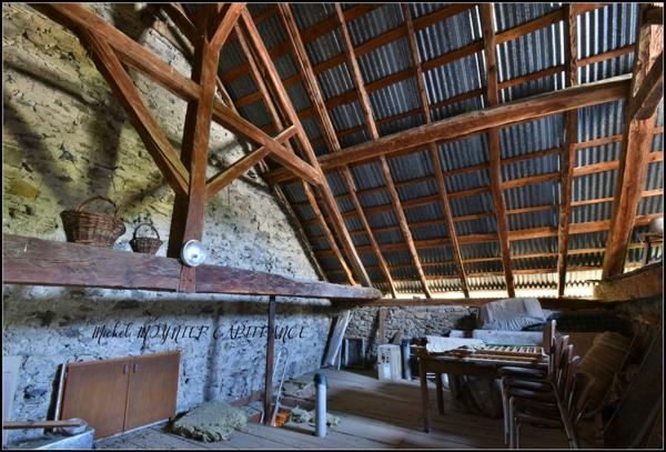 Maison de village T4 à CHAMPCELLA avec garage et grange (05)