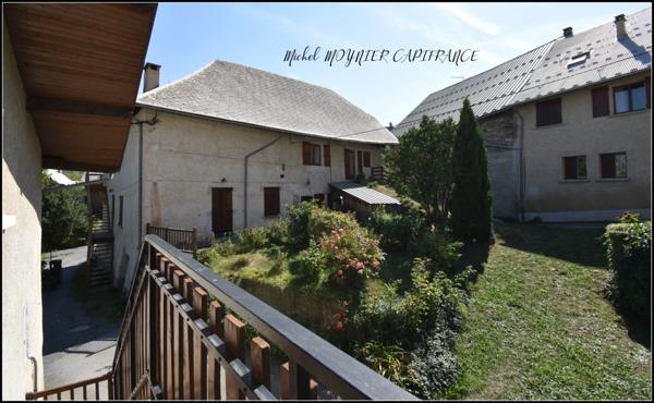 Maison de village T4 à CHAMPCELLA avec garage et grange (05)