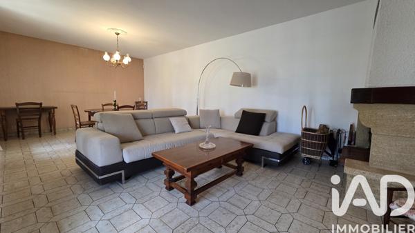 Maison à vendre 5 pièces 110 m² Saint-Saturnin