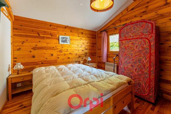 Maison à vendre    5 pièces •  Villeneuve-de-Berg