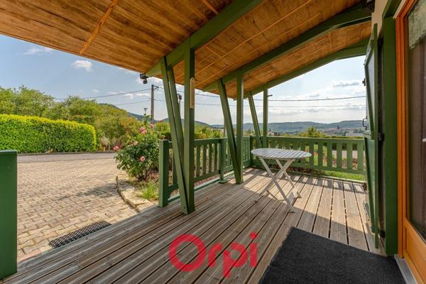 Maison à vendre    5 pièces •  Villeneuve-de-Berg