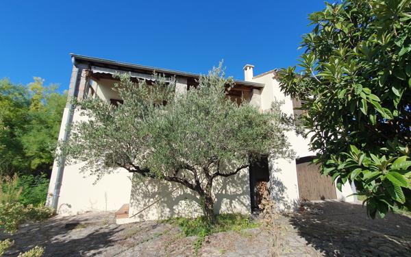 Maison à vendre    4 pièces •  Les Vans