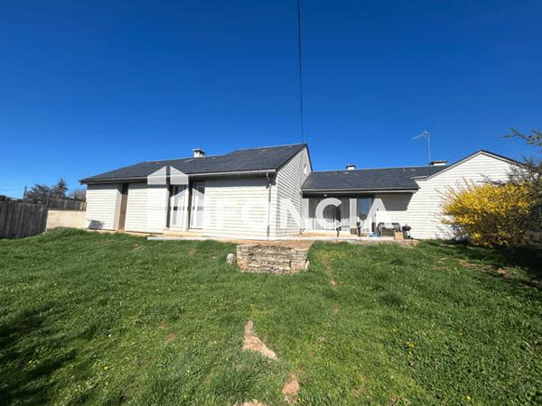 Location Maison 4 pièces 94.35 m² - 7 PLACE DES MARRONNIERS Sebazac Concoures 12740