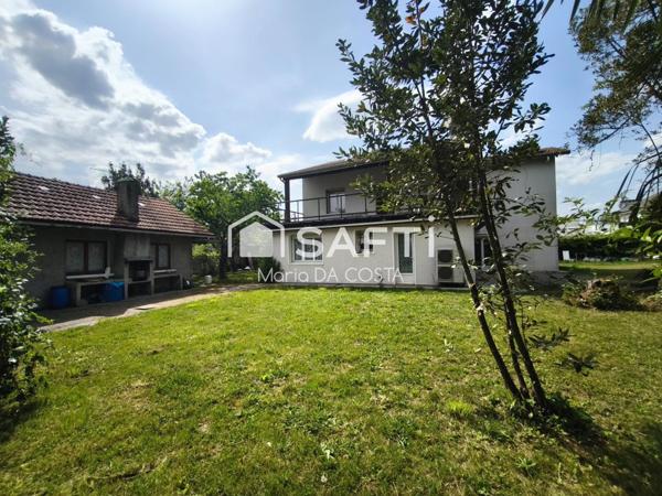 Maison de ville à Pau Nord – Cadre de vie idéal !