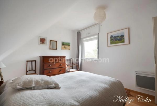 Maison d'architecte avec piscine, proche du pôle de Saint Quentin en Yvelines et de Paris/Saclay