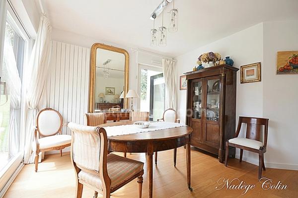Maison d'architecte avec piscine, proche du pôle de Saint Quentin en Yvelines et de Paris/Saclay